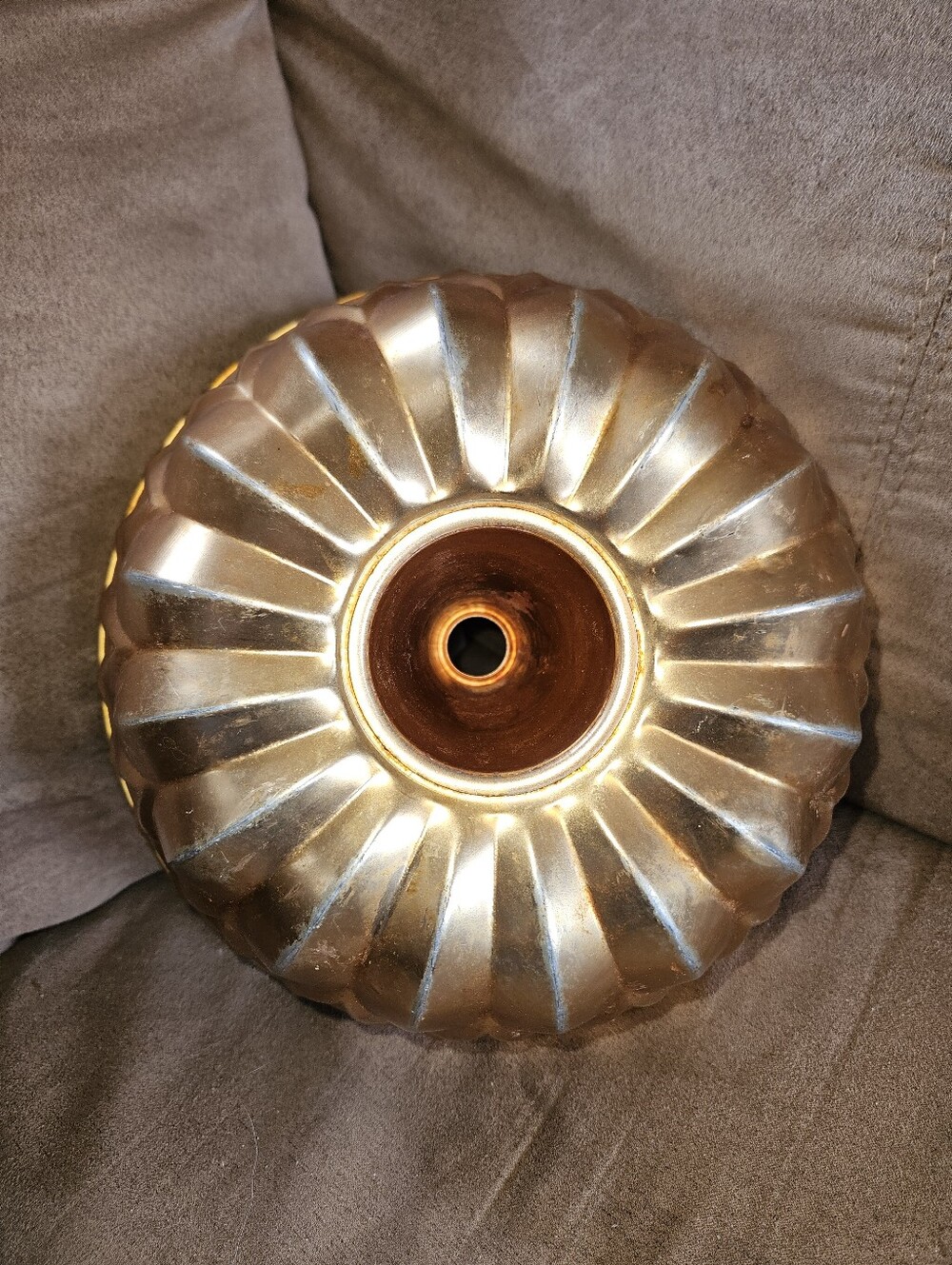 Vintage Copper Aluminum 9 Cup Fluted Jello Mold/Bundt Pan~Wall Hanging~Farmhouse